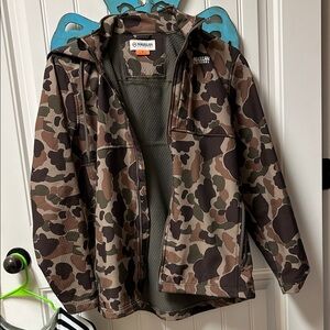 Magellan Outdoors Camouflage Hooded Jacket in Green, Brown & Black